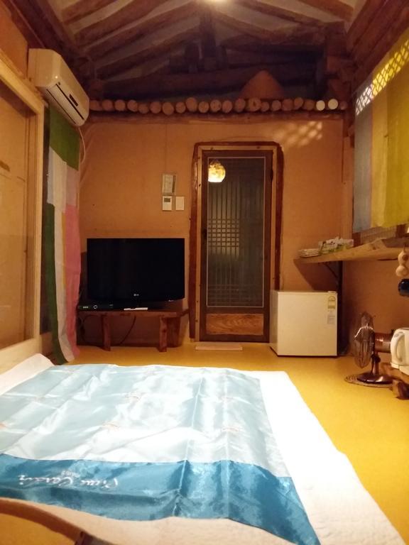 Hotel Dalbbit Hyang à Jeonju Chambre photo